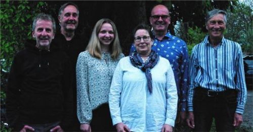 Der neu gegründete Vorstand der BN-Ortsgruppe in Bad Endorf/Eggstätt (von links) mit Schriftführer Thomas Restle, den Beisitzern Robert Weinberger, Bianca Murner und Annett Sander, Erstem Vorsitzenden Matthias Ruh sowie Zweitem Vorsitzenden Dr. Erwin Rupprecht . Foto privat