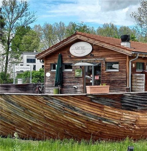 Die Arche wurde 2010 anlässlich der Landesgartenschau Rosenheim gebaut.Foto Wunsam