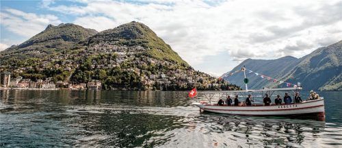 Die Vedetta 1908 ist das erste E-Dampfschiff der Schweiz. Foto Navigazione_Lago_di_Lugano