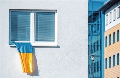 Eine verbilligte oder kostenfreie Überlassung einer Immobilie an ukrainische Geflüchtete? Steuerlich hat man dadurch keine Nachteile zu fürchten. Foto dpa | Stefan Sauer r Wohnraum