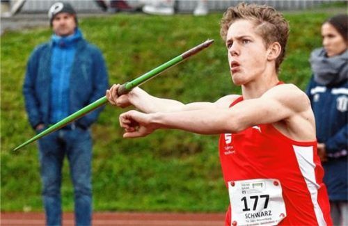 Michael Schwarz gewann Bronze im Block Sprint/Sprung der Jugend M15.Fotos Ludwig Stuffer