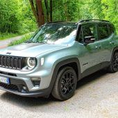 Zweimal e-Hybrid bei Jeep