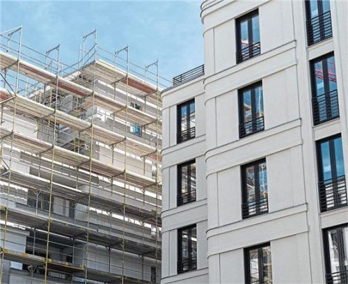 Vorsicht: Manche Vorgaben der Wohnungseigentümergemeinschaft können Wohnungskäuferinnen und -käufern das Leben schwer machen.Foto dpa/Robert Günther