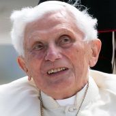 Klage gegen Benedikt XVI.