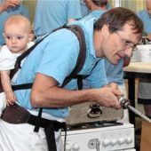 Neun Jahre später begleitet Philomena ihren Papa immer noch am Grill