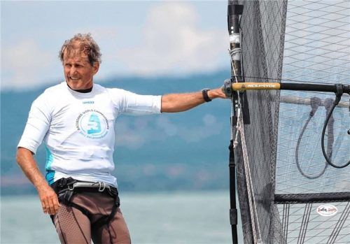 Frank Spöttel vom Regatta-Surfclub Prien ist erneut Weltmeister in seiner Altersklasse. Foto re