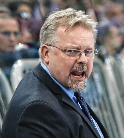Jari Pasanen kann schon auch laut werden: Der neue Starbulls-Trainer in seiner Iserlohner Zeit. Foto  dpa-Bildfunk