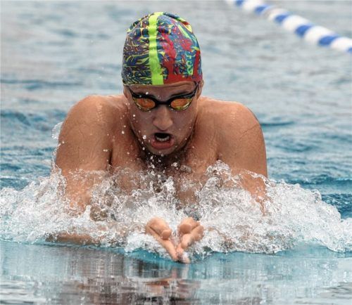 Korbinian Miciecki holte vier Medaillen beim Langstreckenschwimmen des TSV 1860 Rosenheim.Foto TSV 1860 Rosenheim