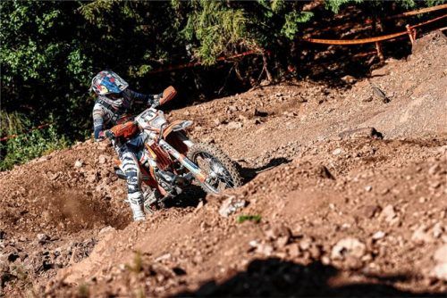 Manuel Lettenbichler überstand schwieriges Terrain und holte sich den Sieg beim Erzbergrodeo. Foto Future7Media