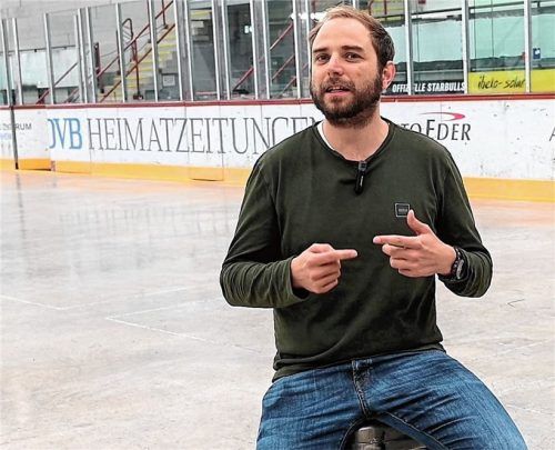 Starbulls-Vorstand Marcus Thaller stellte sich im Rofa-Stadion den Fragen der OVB-Sportredaktion. Foto Hans-Jürgen Ziegler