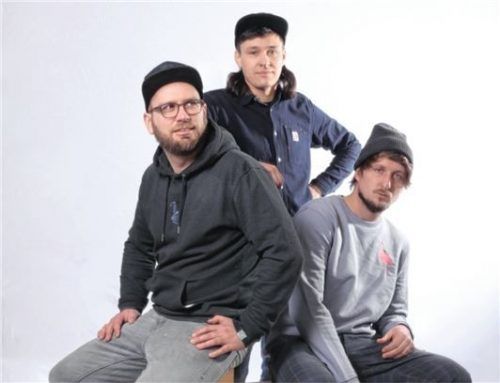 Toni Bettermann (links) und Dominik Mendel (Mitte) gründeten Rotmilan, Julian Sabella stieß später dazu.