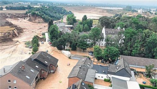 Unwetter nehmen in ganz Deutschland zu! Überschwemmungen in Erftstadt-Blessem in Nordrhein-Westfalen – das Extremwetterereignis „Bernd“ sorgte im Sommer 2021 für horrende Schäden.Foto dpa/Rhein-Erft-Kreis