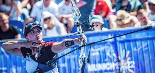 Startschuss zur WM: Bogenschützin Katharina Bauer will in Berlin einfach ihr Ding machen. Foto Dean Alberga WorldArchery