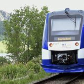 Bahn lässt die Fahrgäste stehen