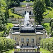 Mehr Corona-Fälle im Krankenhaus Feiern zum  Kini-Geburtstag Gleitschirmflieger verfängt sich in Baum Tödlicher Unfall nach Autorennen? Fischsterben im Kreis Starnberg