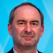 „Nicht einfach 100 Hektar mit Stacheldraht einzäunen“