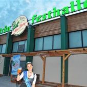 Prost auf die Auerbräu-Festhalle