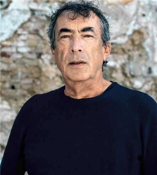 Der bürgerliche Namen von Hubert von Goisern ist Hubert Achleitner. Der Künstlername spielt auf seinen Heimatort Bad Goisern am Hallstättersee an.Foto Stefan Wascher
