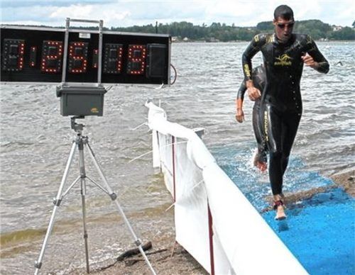 Leopold Lindauer vom Bader Mainzl TriTeam TSV 1860 Rosenheim wurde Dritter in der Klasse Masters 2.Foto Tiger Timing