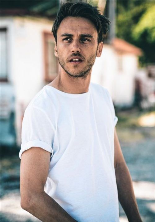 Seit knapp 30 Jahren macht Thomas Hübner als Clueso Musik. Foto Christoph Köstlin
