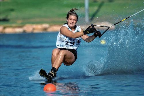 Slalomsiegerin beim Europacup im Kosice: Jana Meier vom WSC Kiefersfelden. Foto A. Green