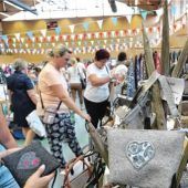 Oid‘s und Nei‘s beim Trachtenmarkt in Aschau