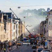 Hof: Wohnblock brennt aus