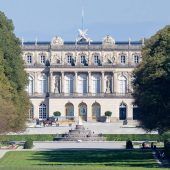 Bis spät in die Nacht durch die Prunkräume flanieren