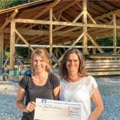 2000 Euro für soziale Zwecke