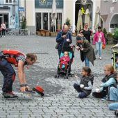 Großes Spektakel in der Rosenheimer Innenstadt: Internationale Künstler begeistern beim Straßenkunst-Festival