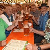 Papagei? Papageno? Papaya? Papalapapp!