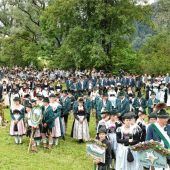 Ilse Aigner gratuliert zum Gaufest