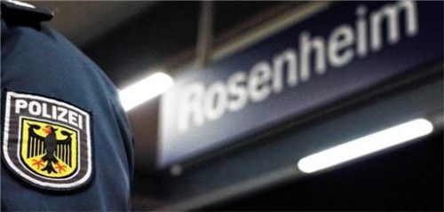 Am Rosenheimer Bahnhof nahm die Polizei einen 50-jährigen Österreicher fest. Foto Bundespolizei