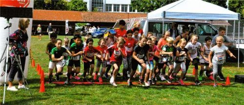 Auch der Nachwuchs startete beim Feldkirchener Volksfestlauf.Foto Manfred Merk