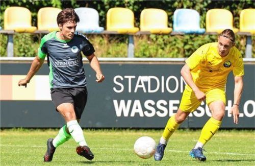 Benedikt Pongratz (links) und der SV Schloßberg erwarten den SC Vachendorf zum Aufsteiger-Duell.Foto Butzhammer