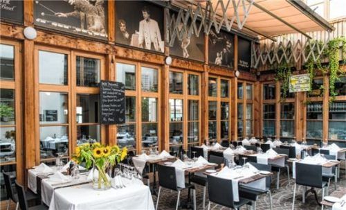 Das Restaurant und Hotel Der Teufelhof in Basel gehört zu den Betrieben, die als besonders nachhaltig ausgezeichnet wurden.Foto  Switzerland Tourism/Markus Buehler