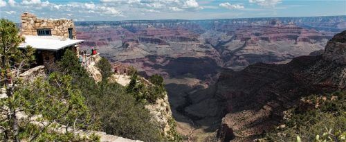Der Grand Canyon bietet grandiose Aussichten. Foto Grand_Canyon_Lookout_Studio_credit Xanterra Travel Collection