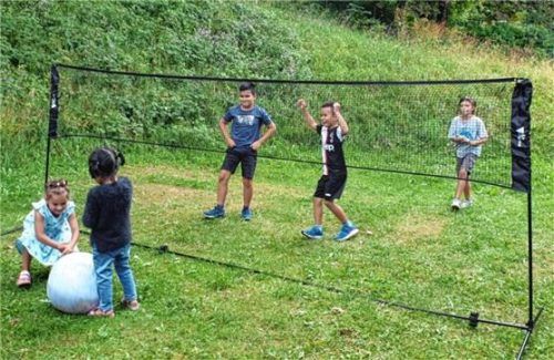 Die Kinder konnten sich beim Spielen trotz verschiedener Sprachen bestens verständigen. Foto re