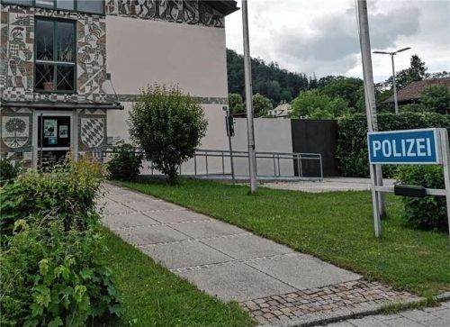 Die Polizeiinspektion Kiefersfelden wird künftig ein Schulungszentrum enthalten.Foto re
