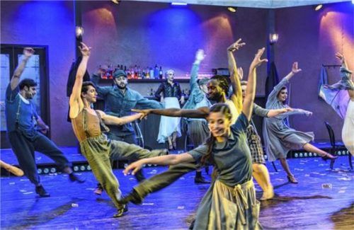 Die vielfältige Choreografie von Regisseur Valga nimmt Anleihen beim klassischen Ballett, aber auch bei argentinischen Tänzen. Foto Operettensommer