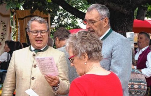 Ebenfalls dabei: Landstagsabgeordneter Klaus Stöttner, Bezirksrätin Elisabeth Jordan und Stadtrat Georg Kaffl.
