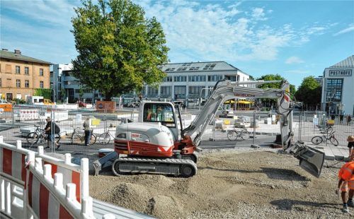 Läuft alles nach Plan könnte der Südtiroler Platz noch in diesem Jahr fertiggestellt werden.Foto  Schlecker