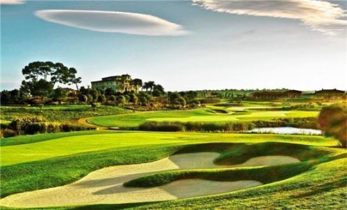 Ob Golfen, Radfahren oder Wandern: Mallorca hat für viele Sportbegeisterte etwas zu bieten. Foto FTI Touristik