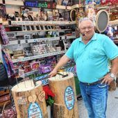 Manuel Neigert zeigt allen, wo der Hammer hängt