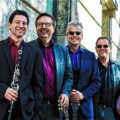 Musik und Überraschungen unter freiem Himmel