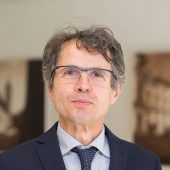 Der Herr der Akten