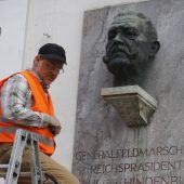 Sommerfrischler Hindenburg auf Gamsjagd