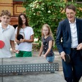 Mutig zu den Mächtigen