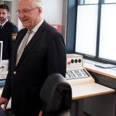Innenminister weiht neue Polizeiinspektion Wasserburg ein