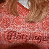 Rücken und Rennen zum Rätseln